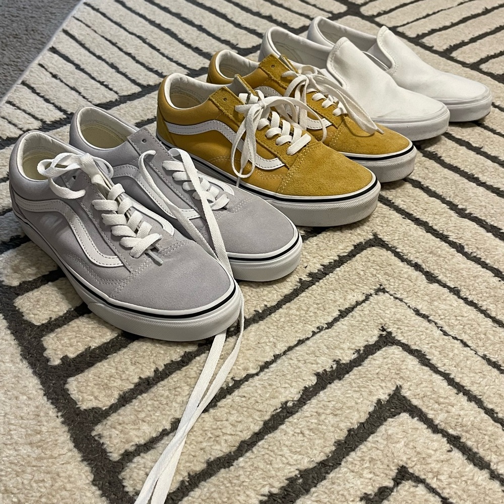 Women’s Vans bundle of sneakers 7.5